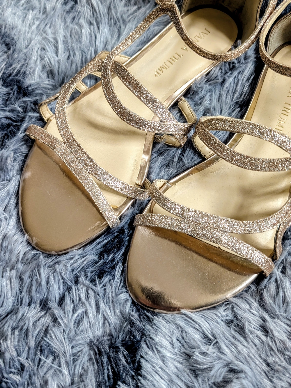 NWOT Ivanka Trump Metallic Gold Glitter Sandals